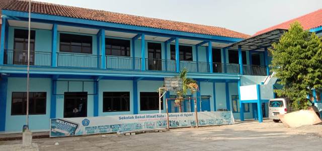 36130009sekolahan-Copy.jpeg